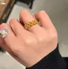 Anillo liso estilo coreano irregular plata de ley 925 anillo combinable para todo tipo de atuendos diseño estilo nicho ins femenino anillo combinable que no se decolora