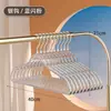 Percha de Ropa Transparente de Acrílico para Uso Doméstico, Antideslizante y Sin Marcas, Adecuada para Tiendas de Ropa de Lujo, Especializada para Secar Ropa