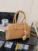 Bolsa Boston Grande Capacidade Bolsa de Mão Feminina 2025 Nova Bolsa de Trabalho de Alto Padrão Bolsa de Ombro Transversal de Luxo Leve