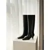 Botas de caña alta muy elegantes para primavera y otoño, botas ajustadas, botas de montar de tubo alto súper populares para personas menudas