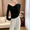 (Se puede usar de diversas maneras) Camiseta de manga larga de invierno gruesa con forro polar, deseo puro, irregular, chica hot, nicho, hombros descubiertos, camiseta interior