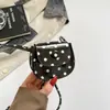 2026 Nueva Mini Bolso Silla con Estampado de Lunares Lindo Estilo Padre-Hijo Bolso Cruzado Bolso para Pintalabios y Monedas