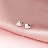 Brincos Pequenos Simples em Formato de Coração Femininos Estilo Coreano Prata de Lei S925 Nalan Joia de Orelha Elegante em Formato de Coração M04151