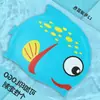 Nova touca de natação infantil peixe de desenho animado capuz de silicone à prova d'água logotipo de impressão profissional fábrica de toucas de natação esportes ao ar livre mergulho