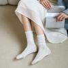 Miu Lolita Primavera y Verano Delgados Nuevos Ins de Moda Calcetines Rectos de Media Pantorrilla Corte JK Malla Calada Largos Plegados