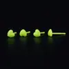 Venta al por mayor de fábrica pendientes de resina de color japonés y coreano oreja perforada simple poste para la oreja pasador de oreja pendientes de plástico mini alta calidad