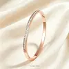 Estilo Coreano Simple Pulsera de Joyería de Acero Titanio Gypsophila Femenina Celebridad de Internet Pulsera de Oro Rosa 18K Joyería de Estilo Frío
