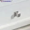 Venta Directa de Fábrica Manija para Puerta de Armario Estilo Francés de Aleación de Zinc Plata Cepillada Mate Manija Sólida de un Solo Agujero para Cajones y Gabinetes