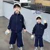 Traje Deportivo de Primavera para Niños 2026 Primavera y Otoño Nuevo Casual Guapo Sudadera Cardigan Chaqueta Ropa para Niños Tendencia
