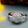 Anillo de Jadeíta Birmana Natural Grado A Flor de Ciruelo para Mujer, Artículo de Moda Simple Vintage Diversidad 9196