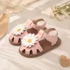 Sandálias de Cabeça com Margaridas Pequenas para Meninas Solado Macio Antiderrapante Velcro Flor Estilo Princesa Retro Calçados Infantis para Meninas