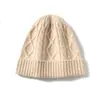 Cachemira Otoño/Invierno 2026 Nuevo Gorro de Punto de Alta Gama para Mujer Cálido Color Sólido Tejido de Trenzas con Orejeras Gorro de Punto Casual para la Cabeza