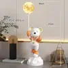 Luxo Leve Celebridade da Internet Urso Violento Mesa de Centro para Desktop Armário de Vinho Ornamento de Sala de Estar Decoração de Sala de TV e Sofá Inauguração de Casa