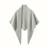 Nuevo Chal de Cachemir 2026, Bufanda Triangular de Lana de Punto Hueco Versátil de Color Sólido, Chal Exterior de Moda y Cálido