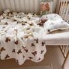 Manta de gasa de algodón de cuatro capas de exportación Ins, suave, cerosa, con estampado de oso, para bebés, para niños, para la siesta.