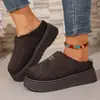 Pantuflas de suela gruesa para mujer para personas menudas, nuevo estilo otoño e invierno 2026, elegantes y versátiles, tipo slip-on, puntera cerrada, botas de nieve, medias pantuflas