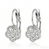 Suministro directo transfronterizo aretes de acero inoxidable con incrustaciones de diamantes para mujer, aretes de flor y moño de moda, accesorios para orejas sin perforación, joyería de lujo ligero