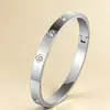 Pulsera de Acero Inoxidable Transfronteriza para Mujer, Pulsera de Cintura Delgada con un Toque de Lujo Ligero, Moderna, Sencilla, Versátil y que No se Desvanece