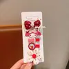 Pinzas para el Cabello de Niños Año Nuevo Pinzas para el Cabello de Dibujos Animados Sanrio Ancla de Año Nuevo Accesorios para el Cabello con Lazo Rojo Pinza para Flequillo de Niña Pequeña