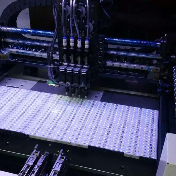 3061059745_560794589