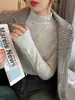 Camada Base Feminina 2025 Novo Tricô de Gola Alta Meia Outono e Inverno Estilo Preto Peça Interna Tricô de Gola Média Top de Inverno
