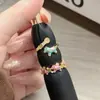 Anillo Abierto de Moneda de Cobre con Elefante y Ponis de Esmalte Rosa y Azul Lindo y Dulcemente Fresco con Circonita, Anillo Personalizable Apilable