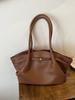 Comércio exterior de alto valor, nova bolsa de ombro plissada feminina 2025, bolsa feminina de nicho, design francês, bolsa de axila, moderna
