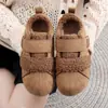 Sapatos Birkenstock de Veludo Fofo Femininos 2026 Inverno Novo Estilo Coreano Plataforma Solado Grosso Aumento de Altura Quentes de Algodão Sapatos Casuais