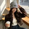 Gorro casual versátil de moda callejera para otoño e invierno al aire libre para mujer, cálido y protector de orejas, hace que la cara se vea más pequeña, gorro de maternidad para poner y quitar