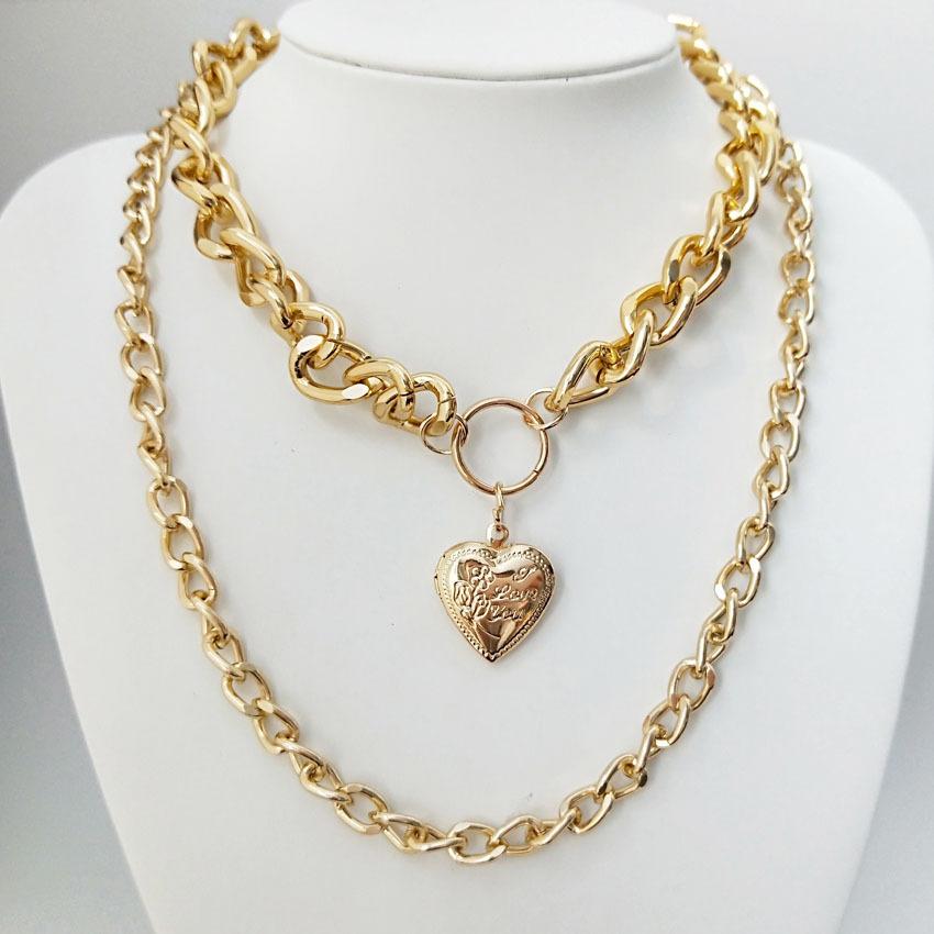 14681078806_2144496083