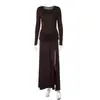 Moda Femenina 2026 Otoño Nuevo Estilo Europeo y Americano Transfronterizo Vestido de Color Sólido con Cuello Redondo, Manga Larga, Plisado y Abertura