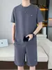 Novo Conjunto Esportivo e de Lazer de Verão para Homens, Shorts de Manga Curta, Marca Tendência 2025, Tamanho Grande, Gola Redonda, Conjunto de Duas Peças para Adolescentes