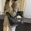 Bolsa Tote Grande Capacidade para Mulheres, Bolsa para Trabalho e Deslocamento, Nova Bolsa de Ombro Super Popular Outono e Inverno 2025, Bolsa de Ombro de Alta Qualidade
