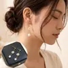 Venta al por mayor transfronteriza de joyería de moda Chanel Flor Perla Titanio Acero Collar Pulsera Traje Diseño de Nicho Sentido Avanzado