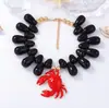 Colar Feminino Exagerado Moda Europeia e Americana Estilo Casual de Férias no Oceano Pingente de Caranguejo com Esmalte Pingado em Liga Metálica com Contas Coloridas