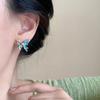 Aretes Asimétricos de Mariposa Hueca Azules Pequeños y Exquisitos Estilo Vacacional Elegantes Inteligentes Placa para Incienso de Mosquitos Sin Agujeros en las Orejas
