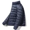 Jaqueta de Penas Camel HJCAMEL Masculina e Feminina Leve Outono e Inverno Quente Com Capuz Penas de Pato Casaco Feminino À Prova de Vento Inverno