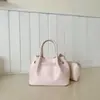Bolsa de Mão de Nicho para Uso Diário para Mulheres, Nova Bolsa de Ombro Estilo Balde da Moda Transfronteiriça, Conjunto Mãe-Filha, Bolsa de Ombro e Transversal para o Dia a Dia