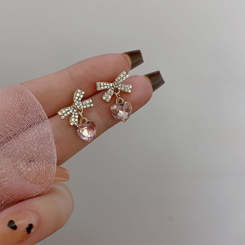 H_0075_78e0813a960a9facd147ecb