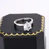 Suministro transfronterizo joyería de moda comercio exterior europeo y americano anillo de seis garras lujo anillo de diamante de simulación de 1 quilate fabricantes femeninos al por mayor