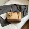 2025 Nuevo Bolso de Verano de Aspecto Elegante para Viajeros Bolso de Hombro de Moda para Mujer Bolso Bandolera de Moda Bolso Tote de Gran Capacidad