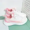 Zapatos Ligeros para Mujer 2026 Nuevos Transpirables Versátiles Suela Blanda Zapatillas Casuales Ligeras para Correr Zapatos Deportivos Fly-Knit