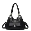 Bolso Tote de Hombro para Mujer Moderno y Elegante 2025 Nuevo Bolso Grande de PU Suave para Mujer Bolso de Axila Bolso Cruzado de Hombro