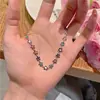 Moda Nueva 2025 Collar de Flores Diseño de Nicho para Mujer Cadena para Clavícula Colorida de Alta Gama Accesorios Dulces y Frescos de Moda