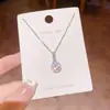 Elegante collar con colgante de Saturno microincrustado de circonita para mujer, cadena para clavícula de acero de titanio de alta gama, nicho de lujo ligero, choker