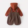 Suéter con capucha de forro polar, engrosado, simple con pompón para bebés y niños pequeños, nuevo conjunto de overol de lunares de invierno para niñas