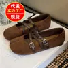 Sapatos Mary Jane com acabamento fosco retrô para mulheres, coleção primavera/outono 2026, apresentando design de dedo dividido, abertura rasa, bico redondo, sola macia e ajuste confortável