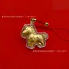 Colgante de Caballo con Pan de Oro, Encanto para Bolso de Teléfono, Cadena de Teléfono de Riqueza Instantánea, Accesorio de Caballo del Zodiaco, Regalo Práctico al por Mayor
