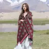 Estilo Étnico Capa Chal con Capucha Lijiang Xinjiang Xizang Noroeste Ropa de Turismo Fotografía Cálido Cabo Exterior