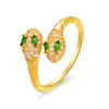 Libro Caperucita Roja con Anillo Gemelo Serpiente Flash Nuevo 2025 Año del Doble Serpiente Anillo Pequeño Dorado Microincrustado para Mujer